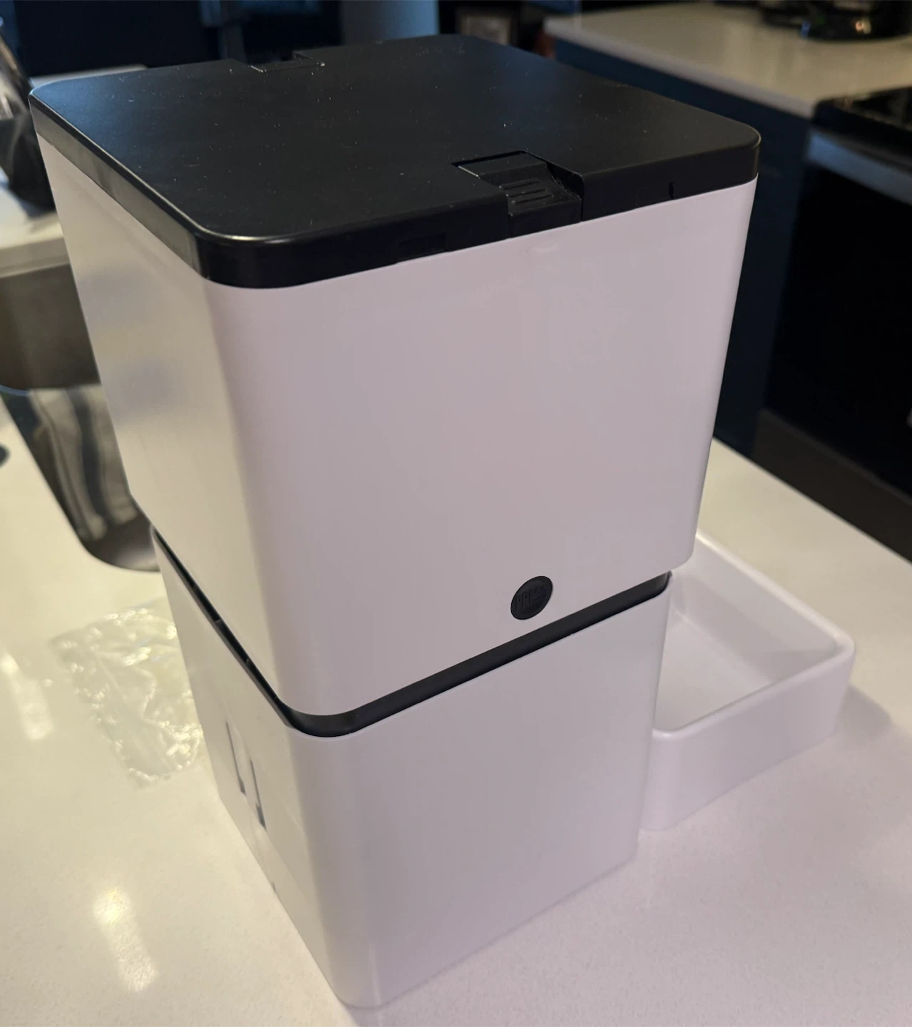 Dohonnest Automatic Pet Feeder - photo 3
