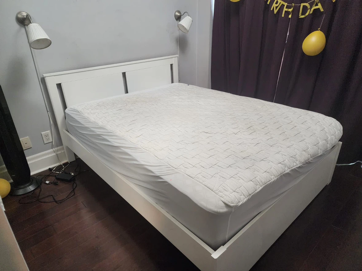 IKEA Queen Bed and Sealy Super Luxury White Queen Size Mattress - photo 4