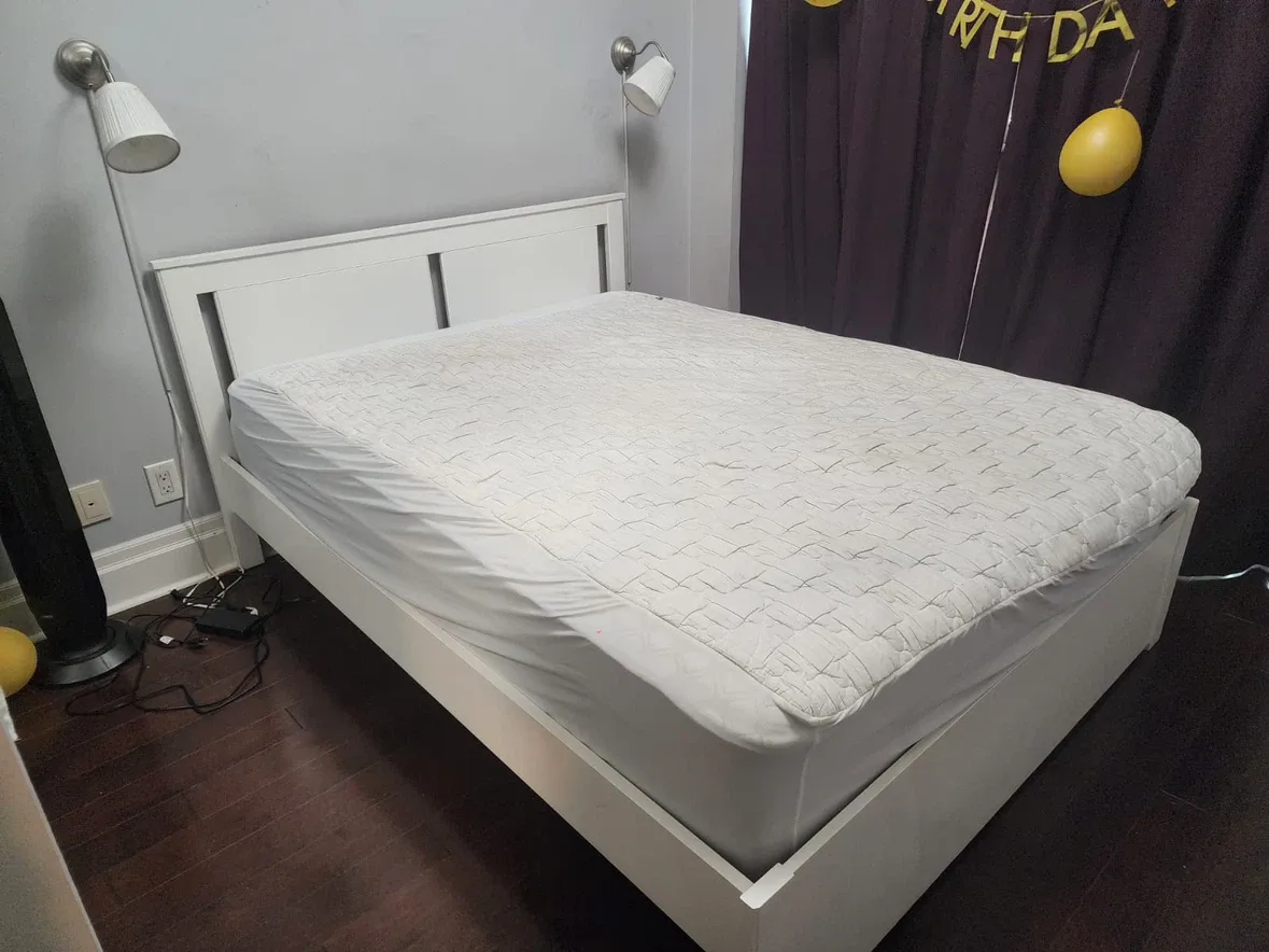 IKEA Queen Bed and Sealy Super Luxury White Queen Size Mattress - photo 4