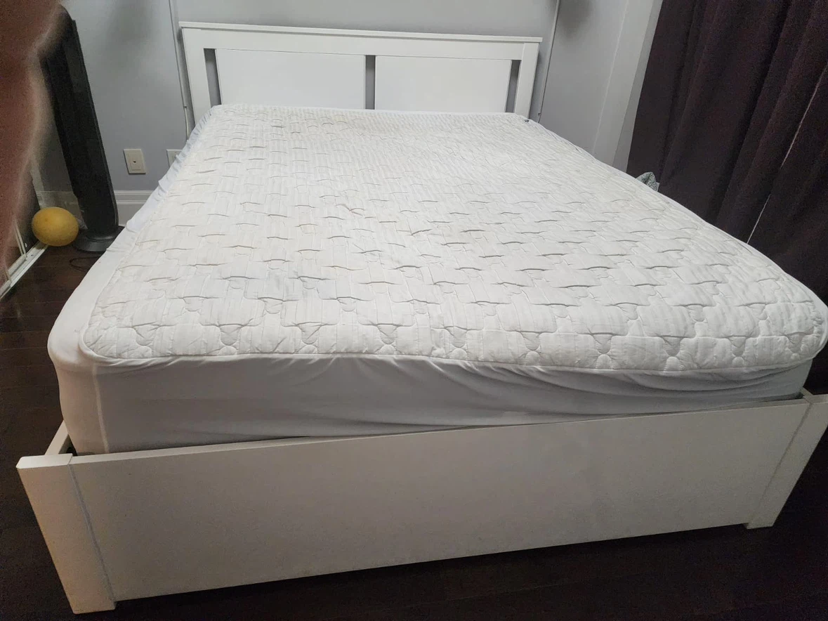 IKEA Queen Bed and Sealy Super Luxury White Queen Size Mattress - photo 5