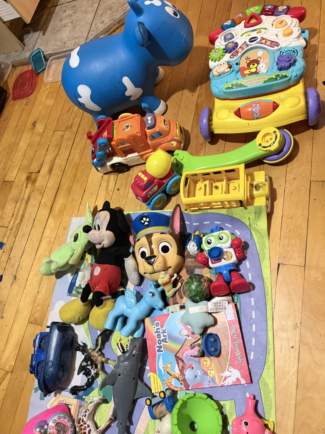 Kids toys