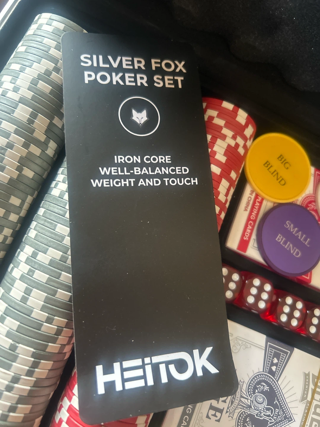 Silver fox poker set 300 chips - photo 3