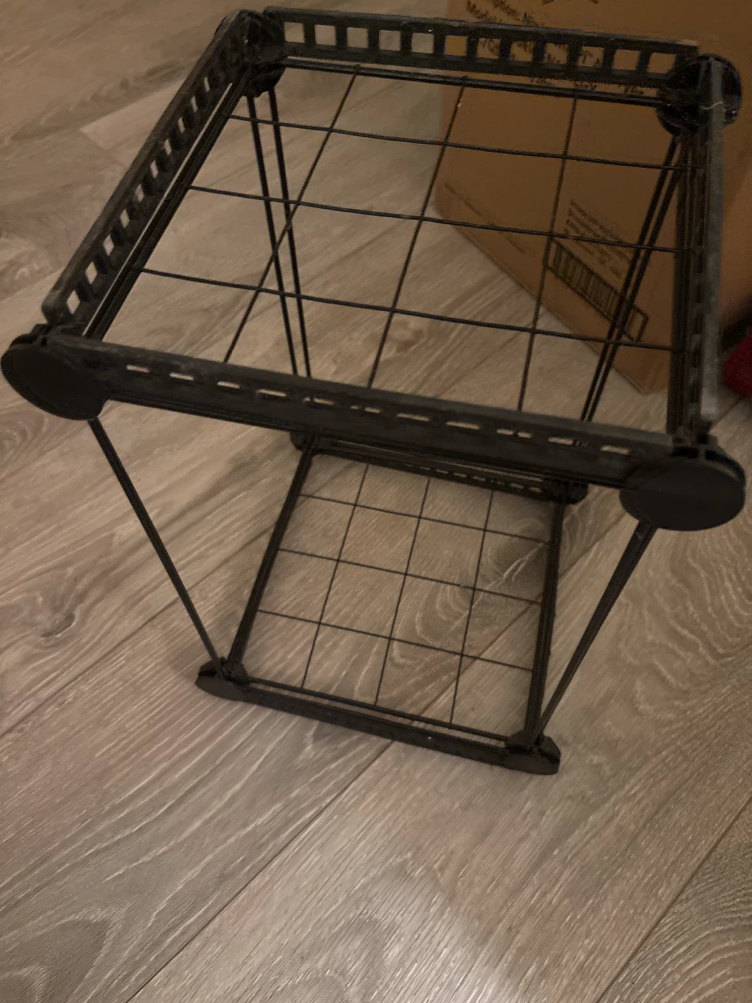Plant stand - photo 2