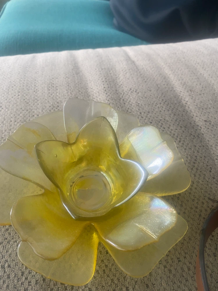 Yellow Flower Glass Tea Light Holder - photo 2