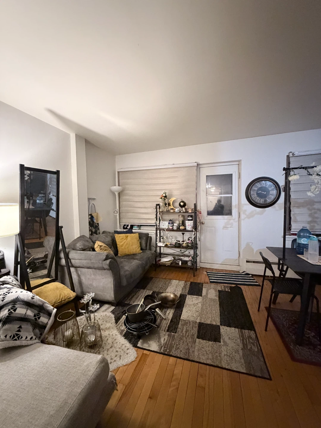 Apartment for rent - photo 2