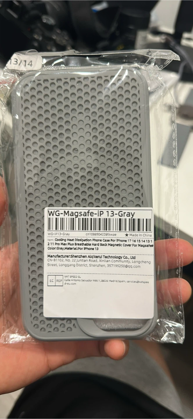 WG MagSafe Phone Case for iPhone 13 - Gray - photo 3