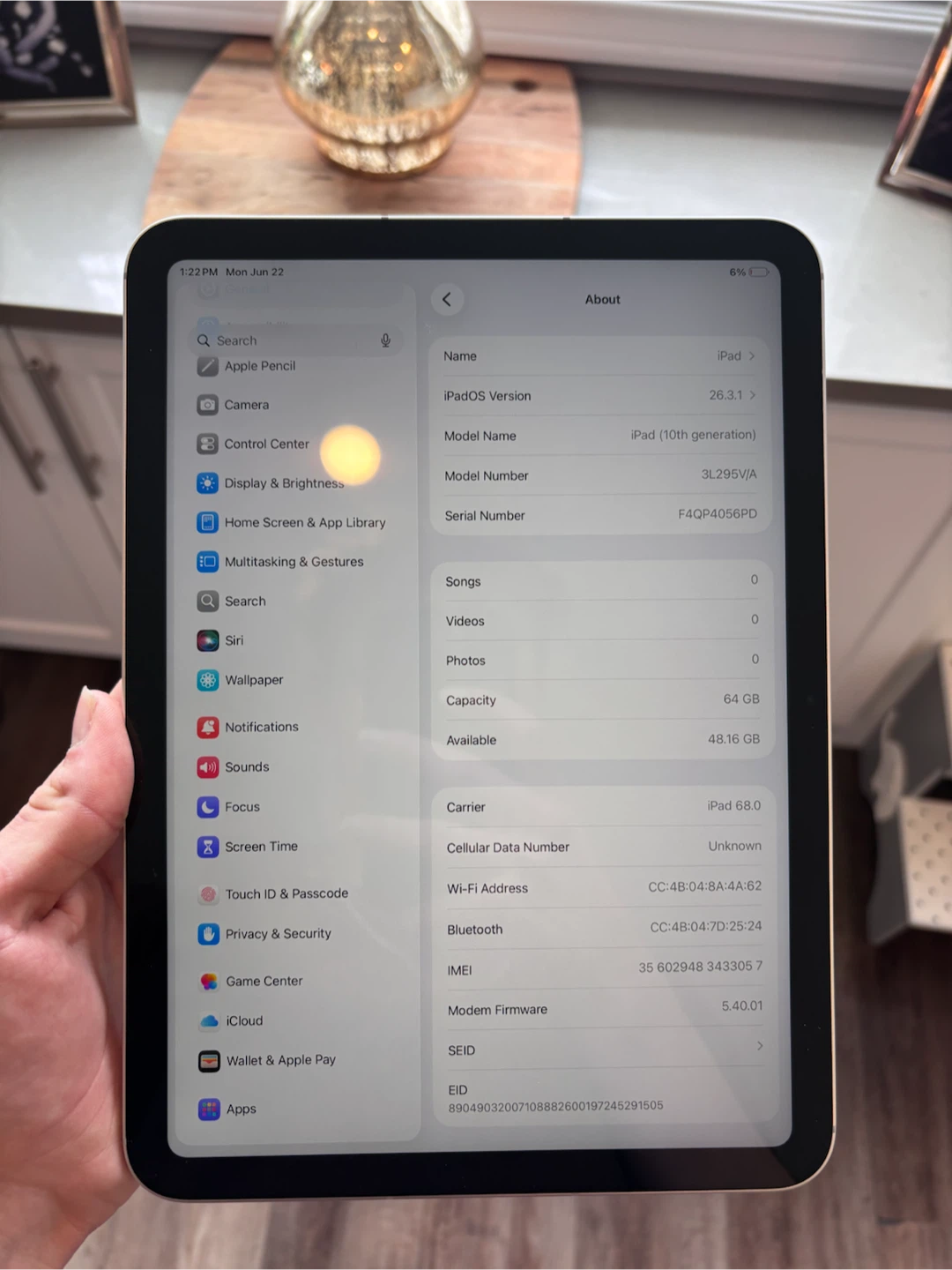 iPad 10th Gen 64GB - photo 3