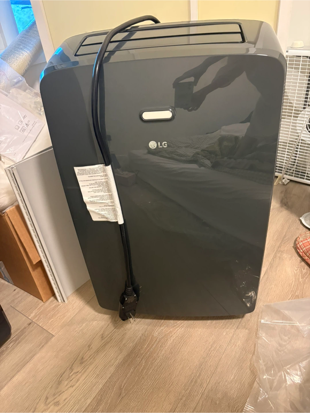 LG LP0821GSS Portable Air Conditioner - photo 2