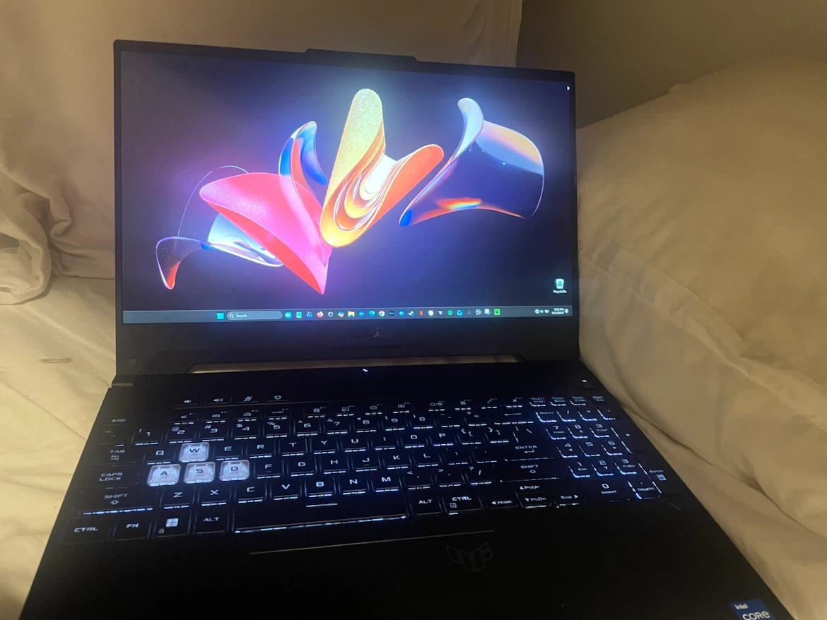 ASUS TUF Gaming Laptop - photo 2