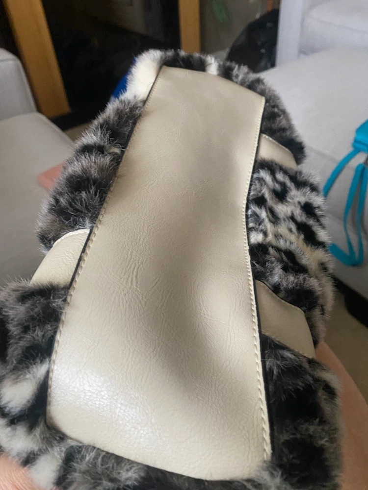 Chinese Laundry Faux Fur Leopard Print Shoulder Bag - photo 3