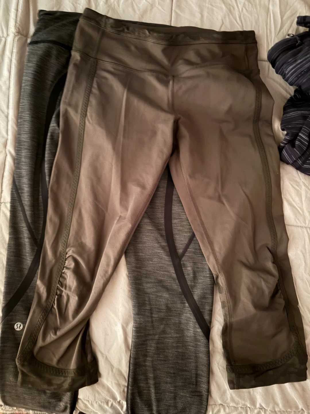 Lululemon Athletic Leggings Bundle - photo 3