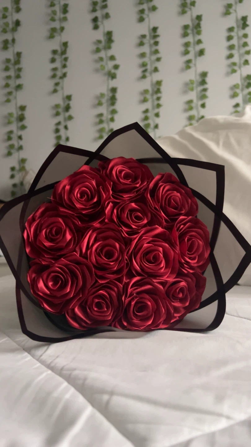 Red Rose Bouquet Arrangement