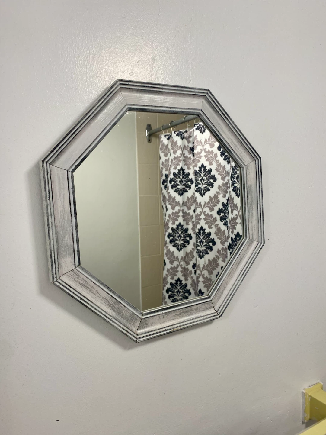 Stylish Mirror in White Distressed Wood Style