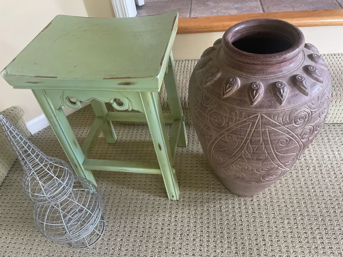 OBO Green Decorative Stool