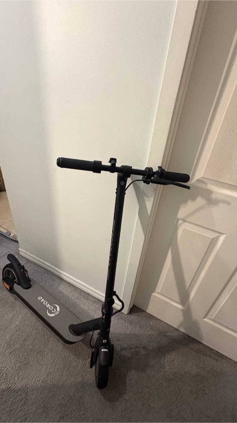 ECOROAD Electric Scooter with Charger - photo 2