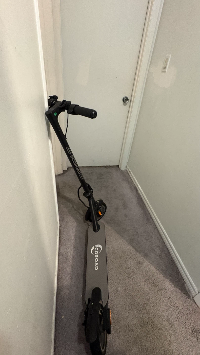 ECOROAD Electric Scooter with Charger - photo 3