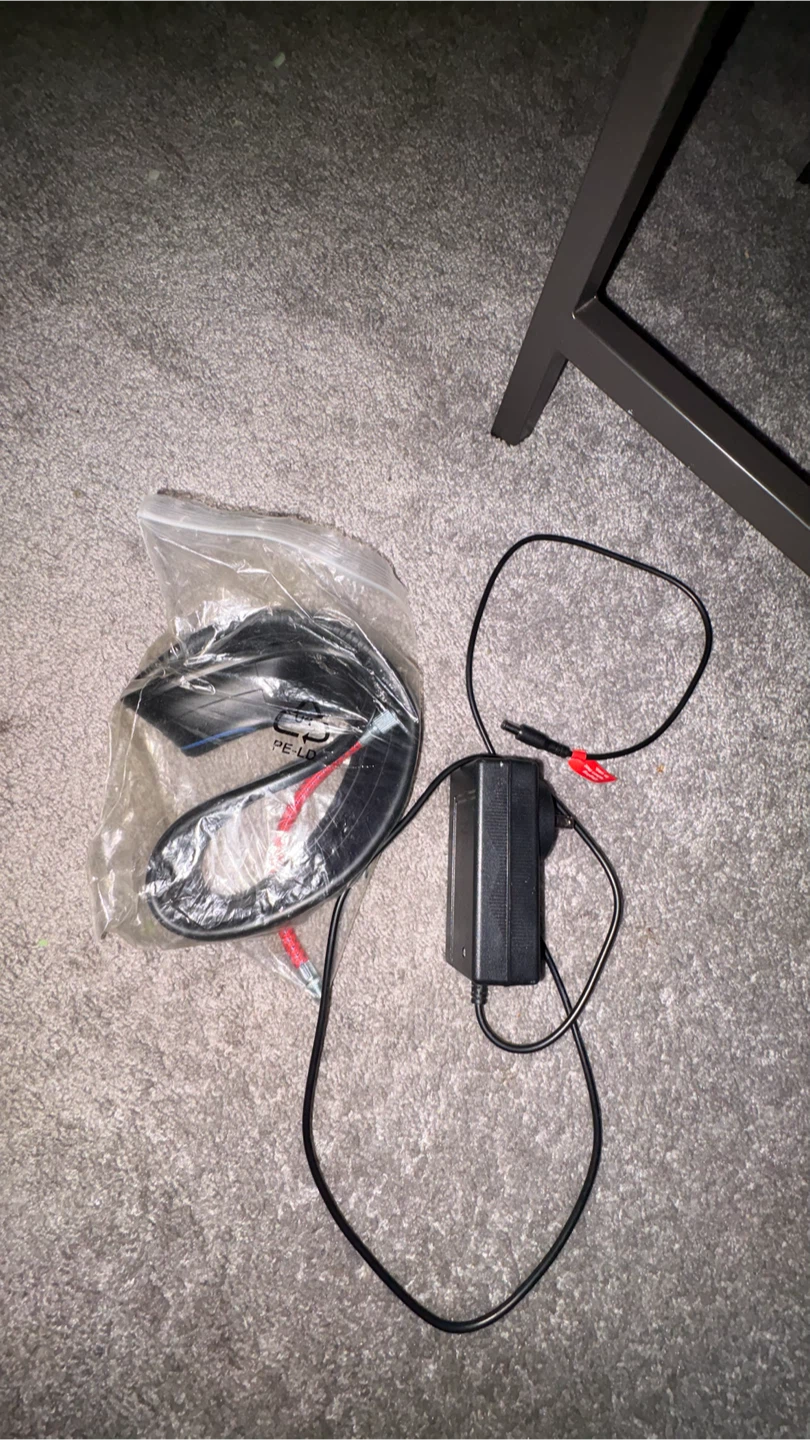 ECOROAD Electric Scooter with Charger - photo 4