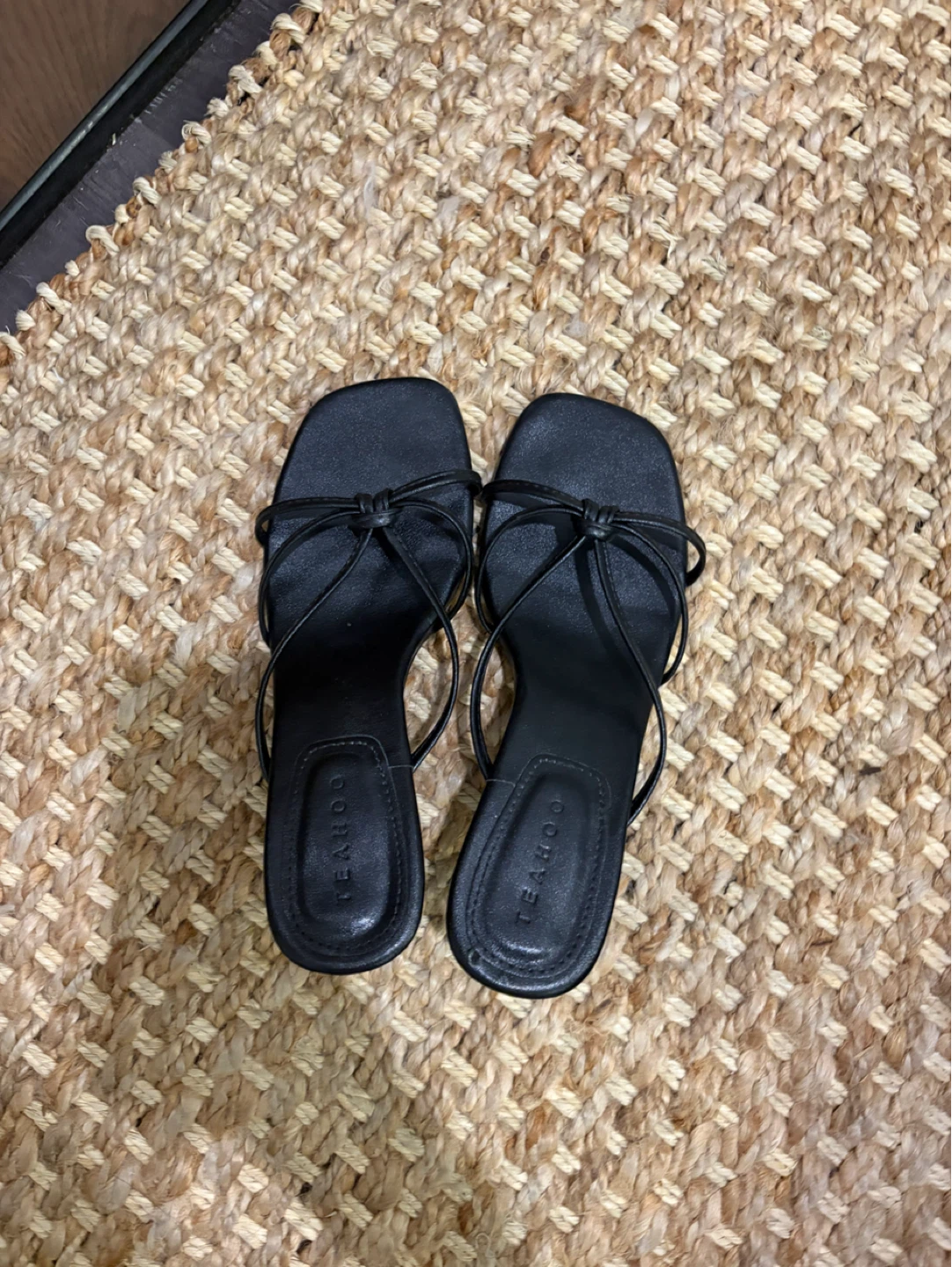 Black Knot Heeled Sandals