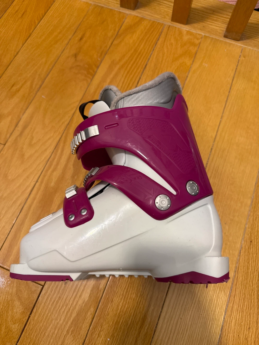 Nordica Little Belle 3 Ski Boots - Kids Size - photo 2