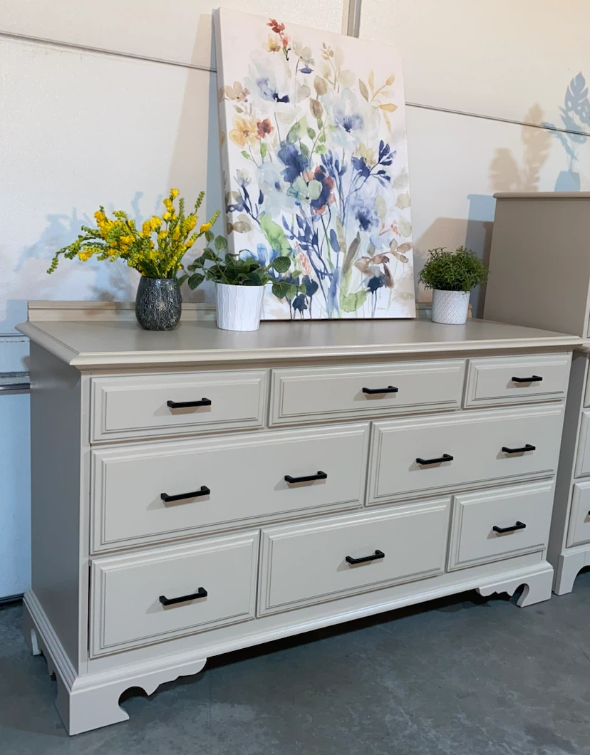 PPU Hardwood Roxton Maple Dressers Taupe & Black - photo 5