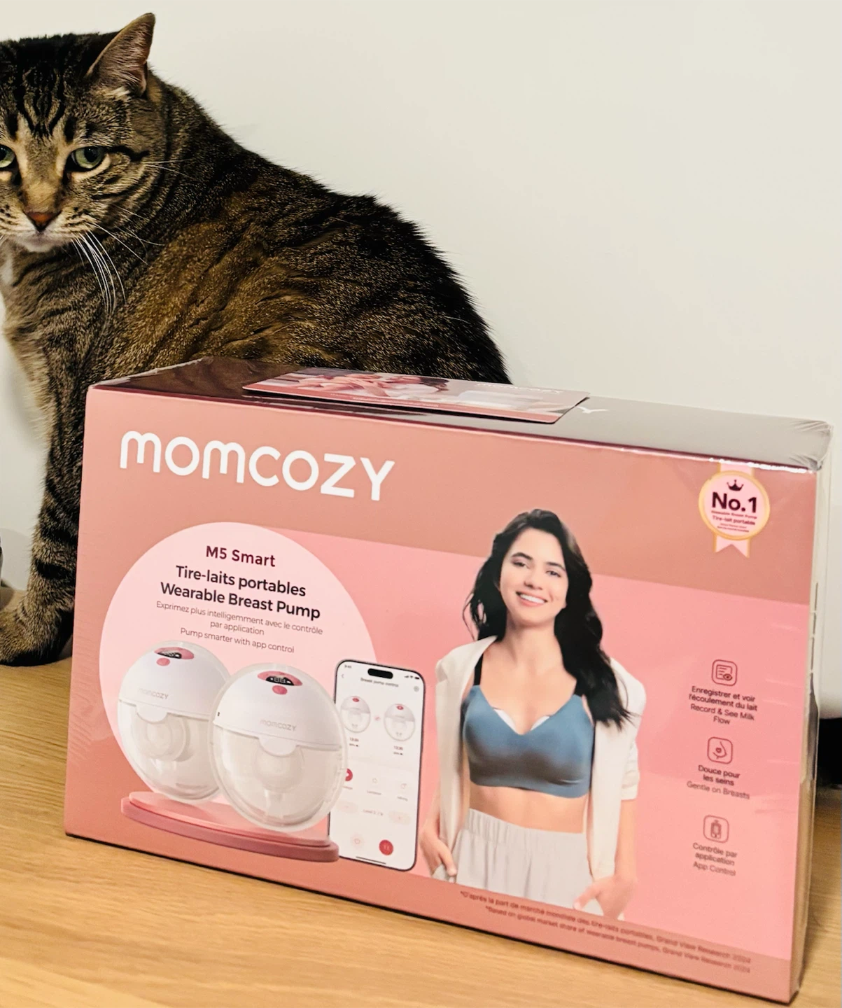 Momcozy M5 Smart Wearable Breast Pump