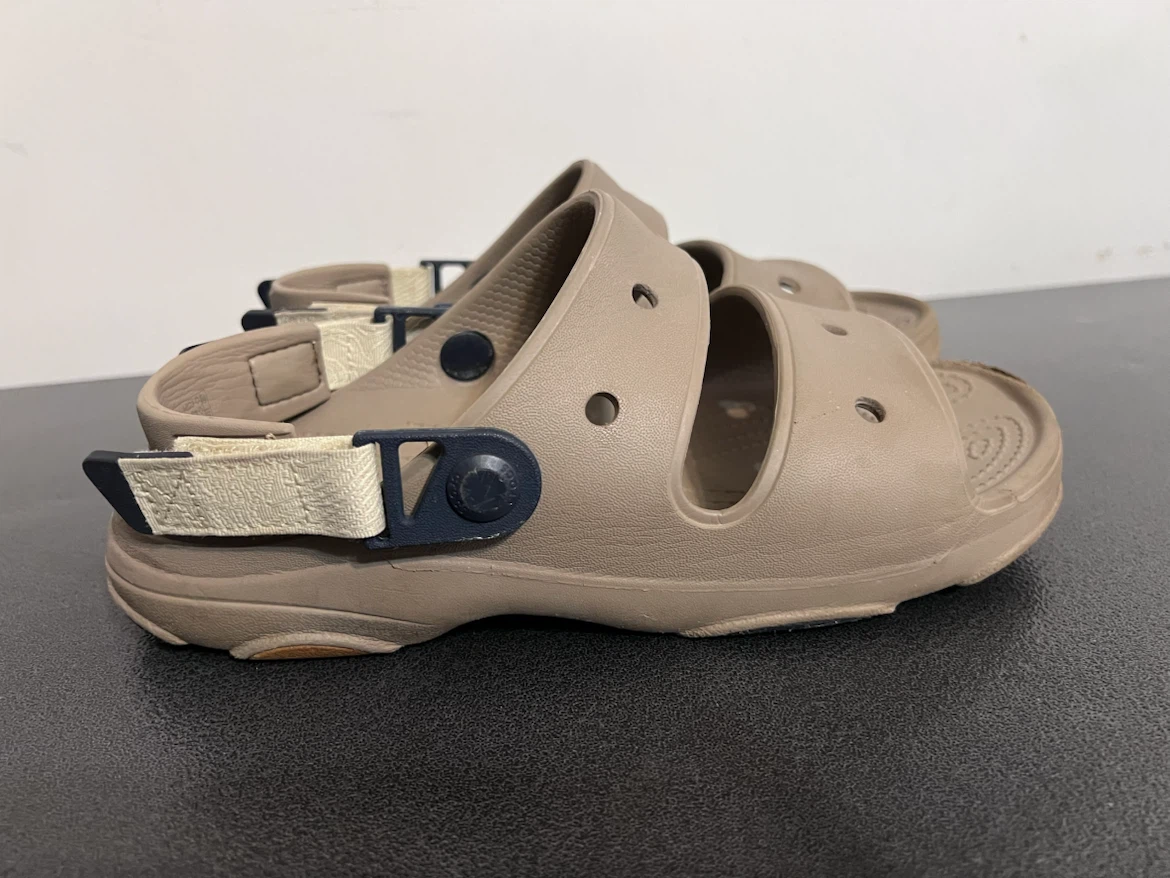 Crocs Classic All-Terrain Sandals – Smoky Taupe – Women’s 7 - photo 3