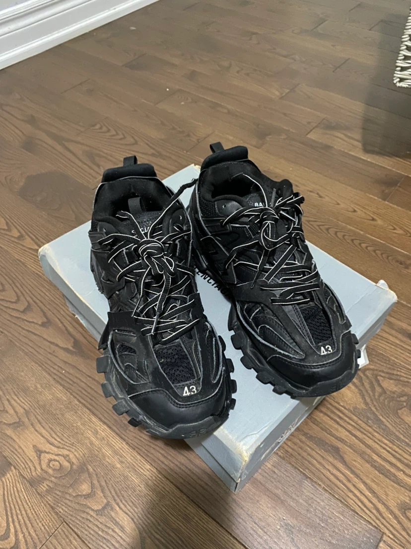Balenciaga Track sneakers Non-led