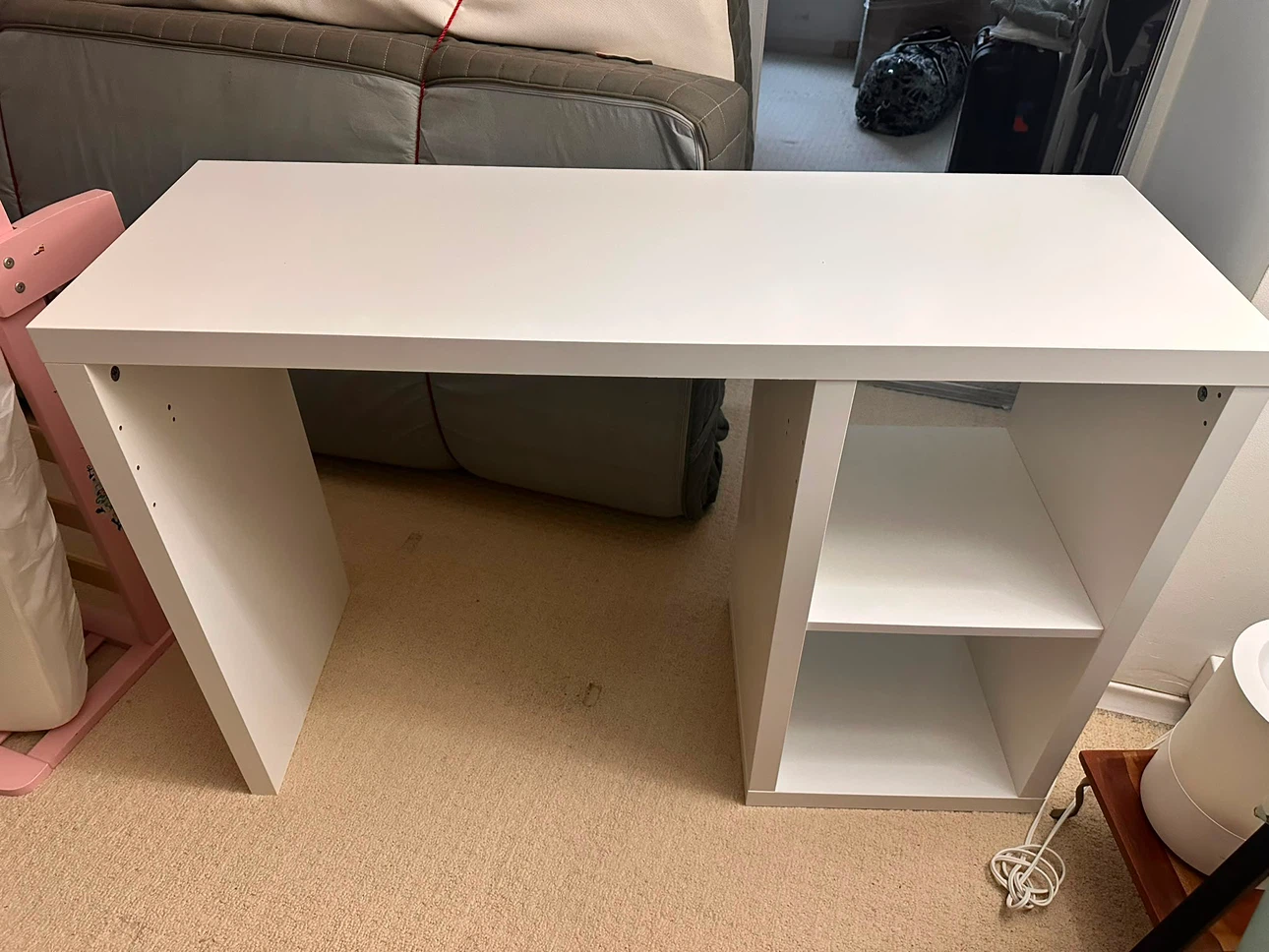 IKEA MICKE Desk