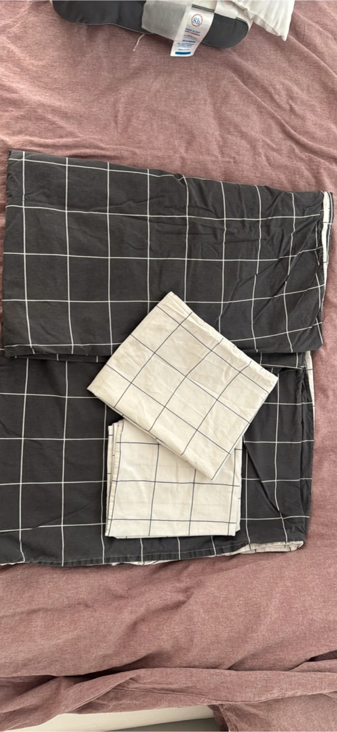 King size Duvet Cover and Pillowcase Set