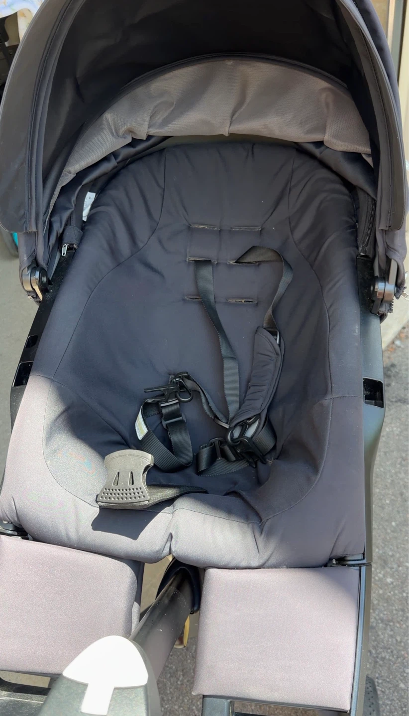 Stokke V6 Stroller + FREE Accessories - photo 4