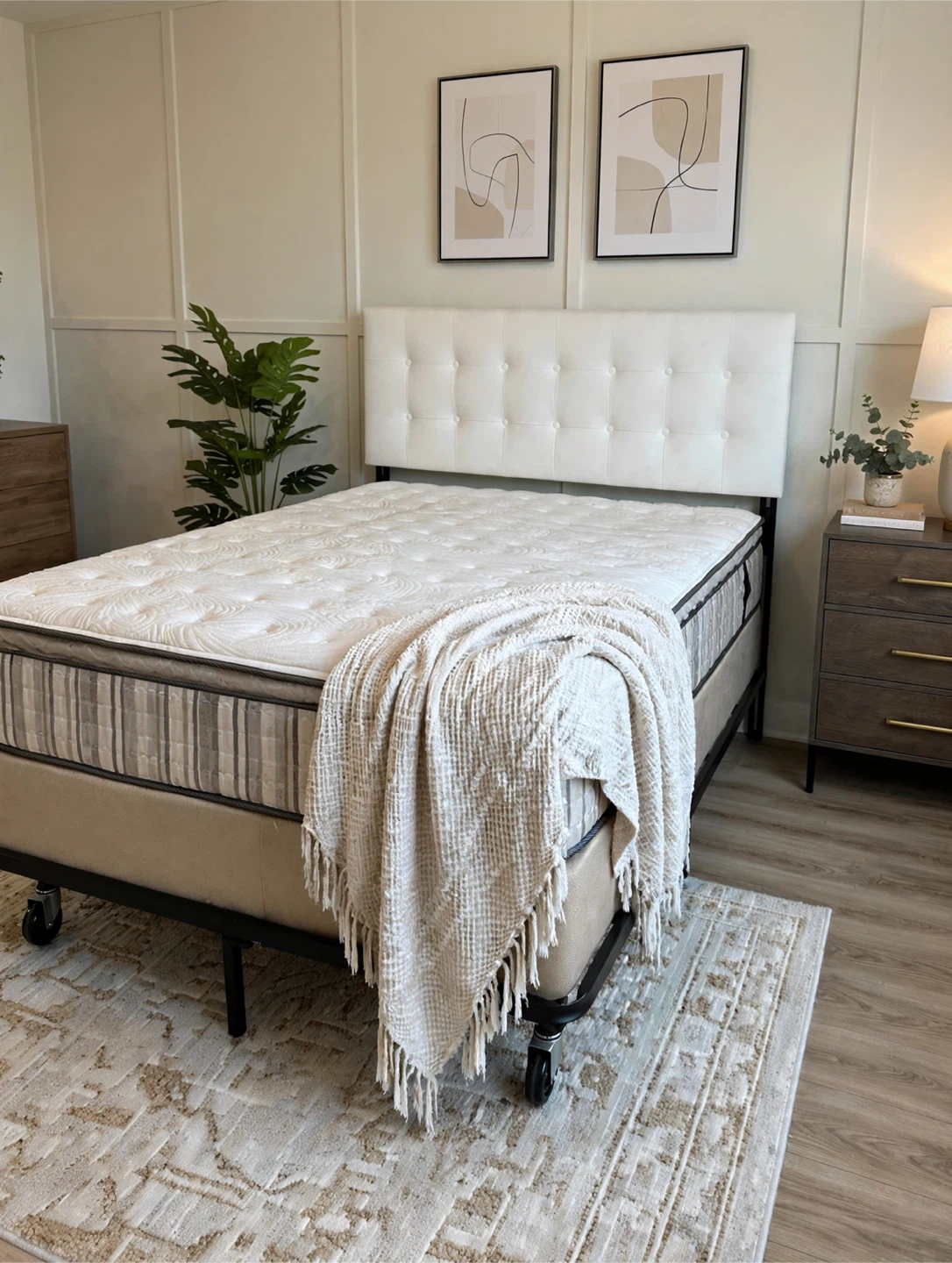 Queen Size Upholstered Bed with Clean Mattress- Complete set. - photo 3