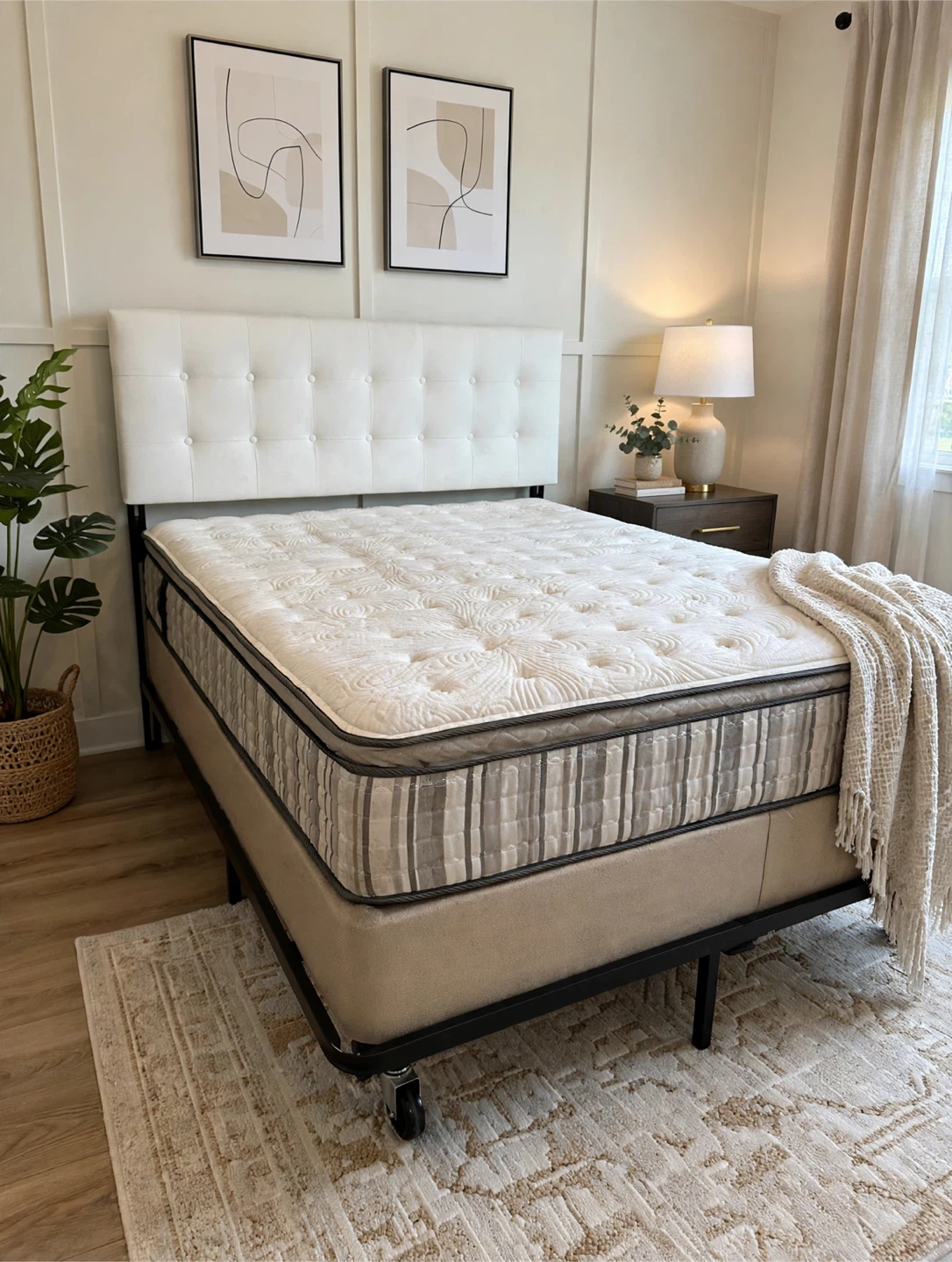 Queen Size Upholstered Bed with Clean Mattress- Complete set. - photo 4