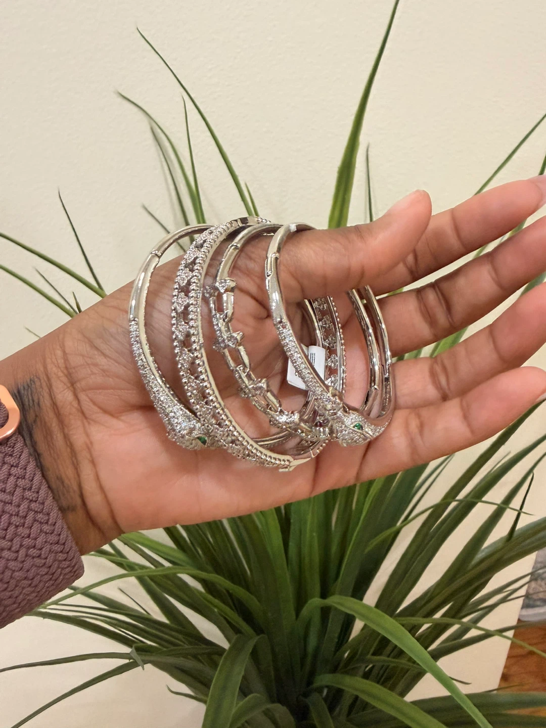 Set of 5 Silver Tone Snake Bangles - photo 2