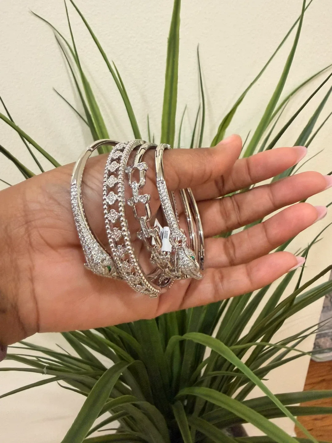 Set of 5 Silver Tone Snake Bangles - photo 4