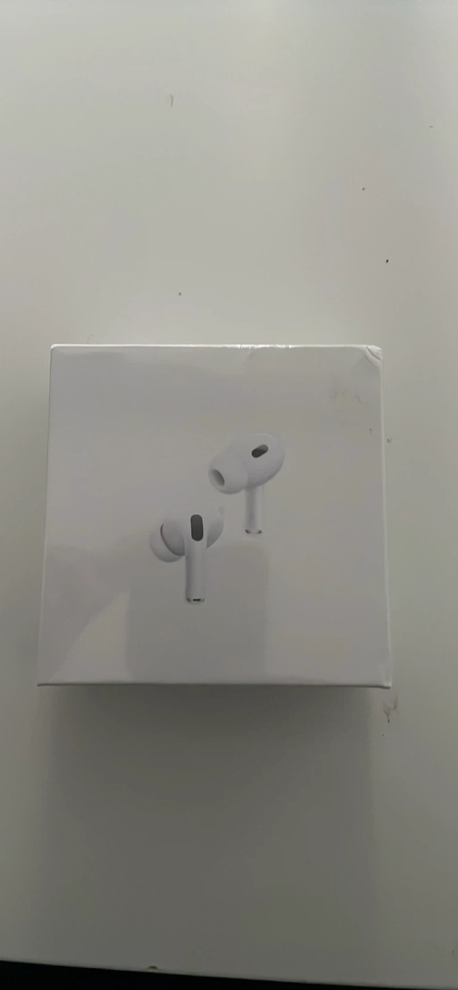 Apple AirPods Pro (2nd generation) with MagSafe Charging Case