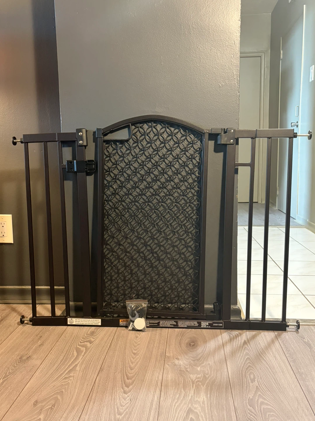 NEW Infant & Pet Modern Home Decorative Walk-Thru Gate - photo 3