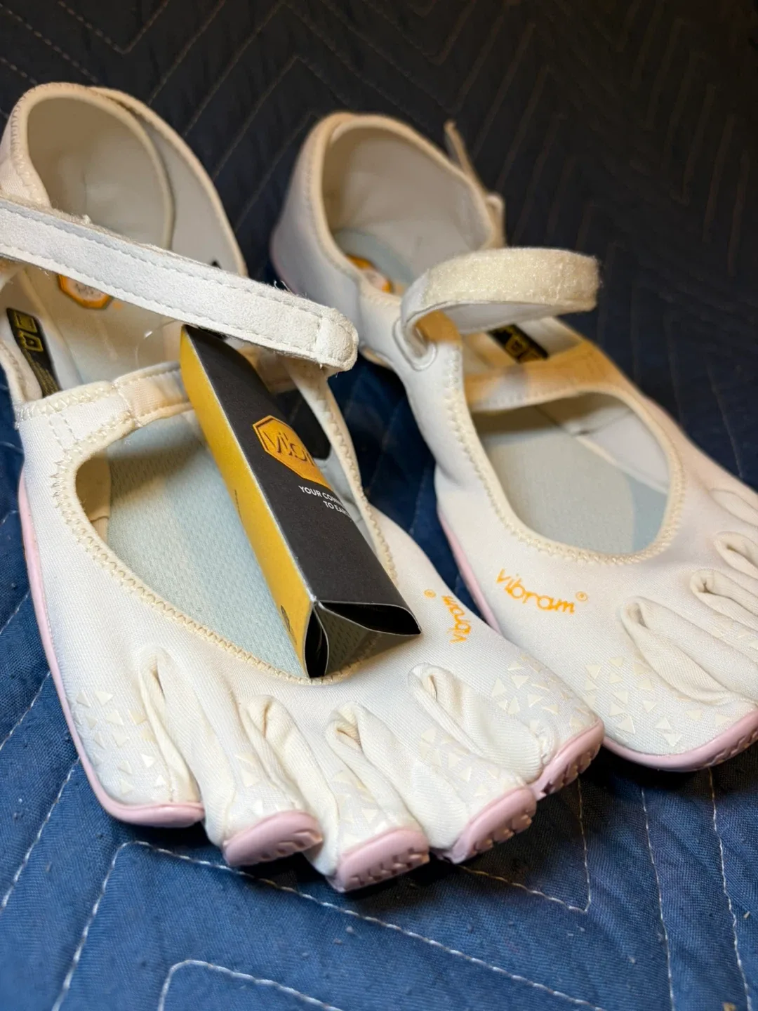 New Vibram Fivefingers Women Size US 7-7.5 - photo 4