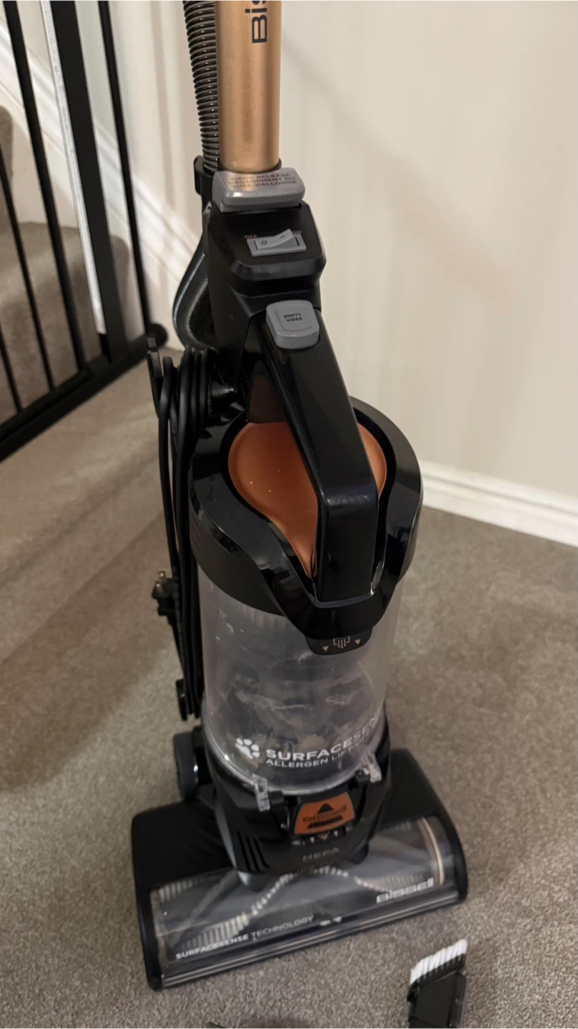LIKE NEW Bissell Allergen Lift-Off Pet Vacuum - photo 2