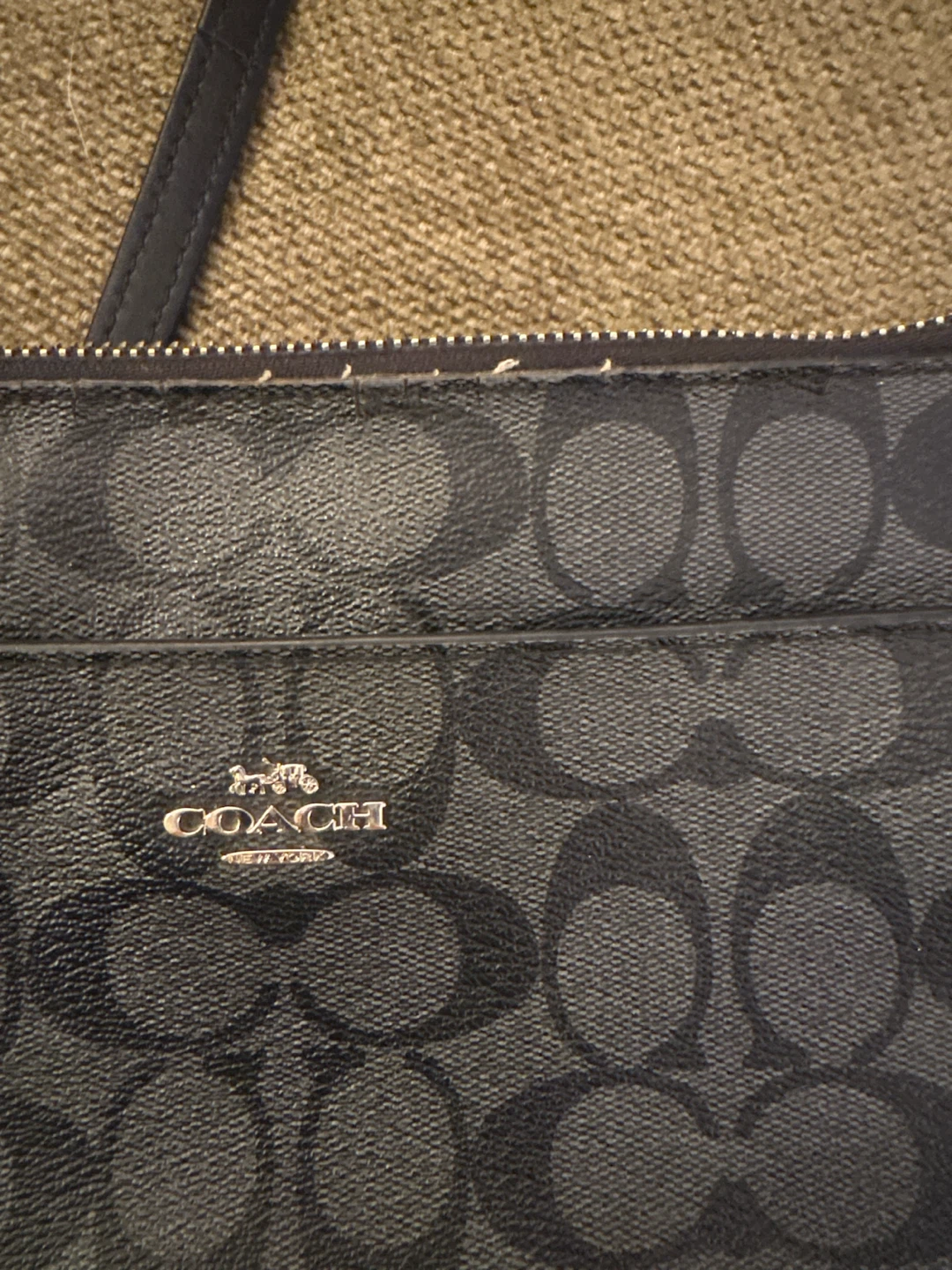 Coach Crossbody Bag & Clutch - photo 2