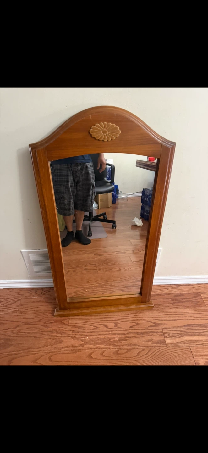 Beautiful Light Wood Mirror - photo 2