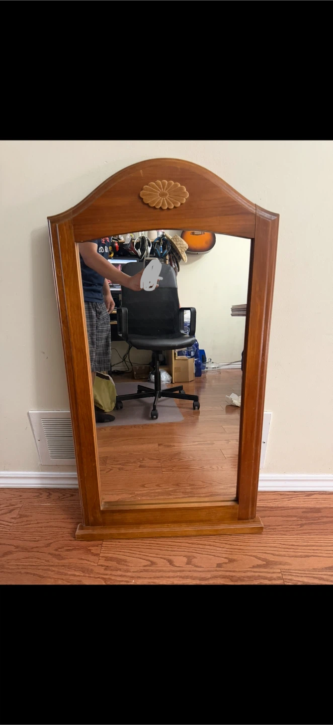 Beautiful Light Wood Mirror - photo 5