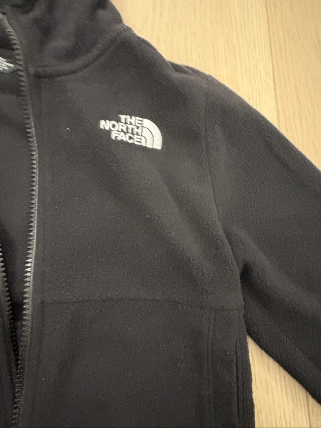 The North Face Fleece Jacket - size 6 - photo 3