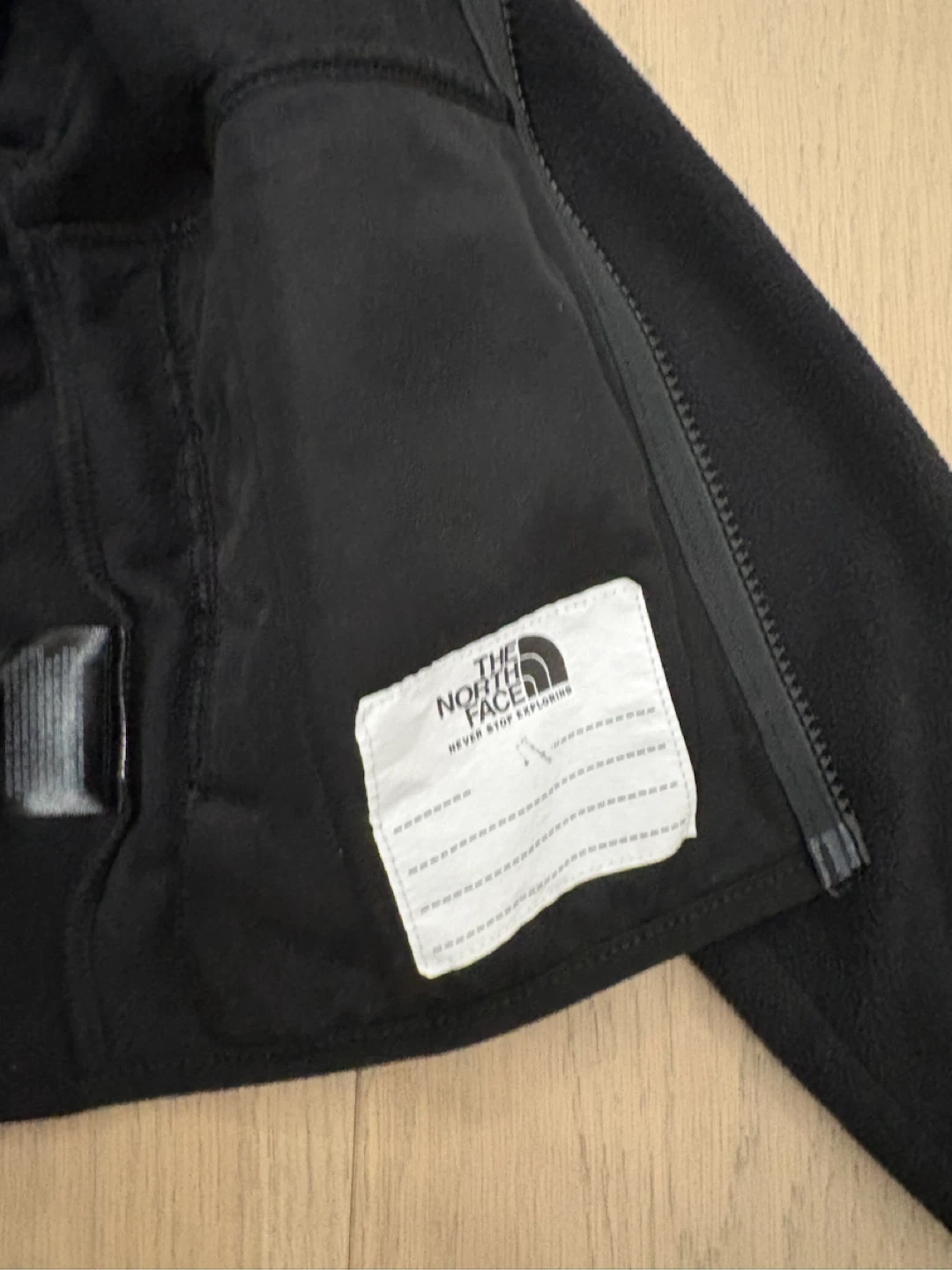 The North Face Fleece Jacket - size 6 - photo 4