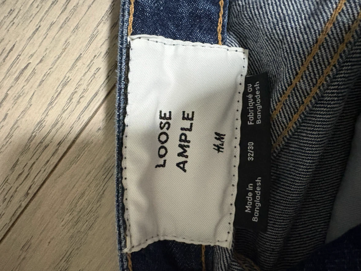 H&M means loose jeans - photo 3