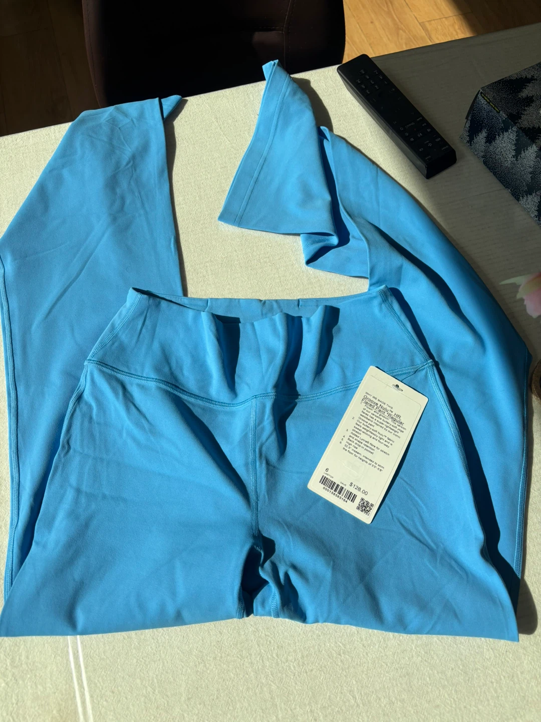 Lululemon Groove Nulu HR Flared Pant - Medium Blue - Size 6