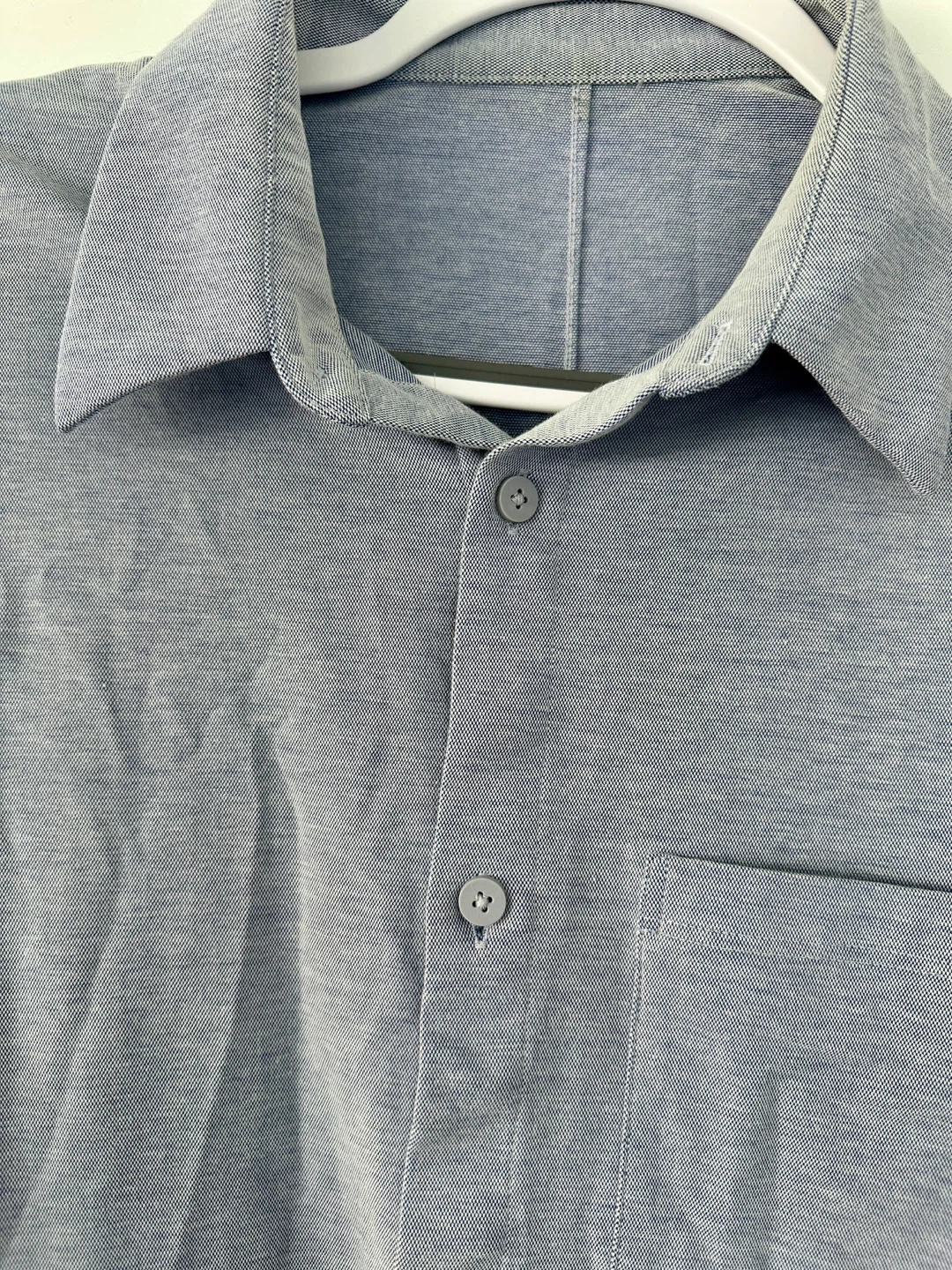 Lululemon Men's Button-Up Shirt - photo 2