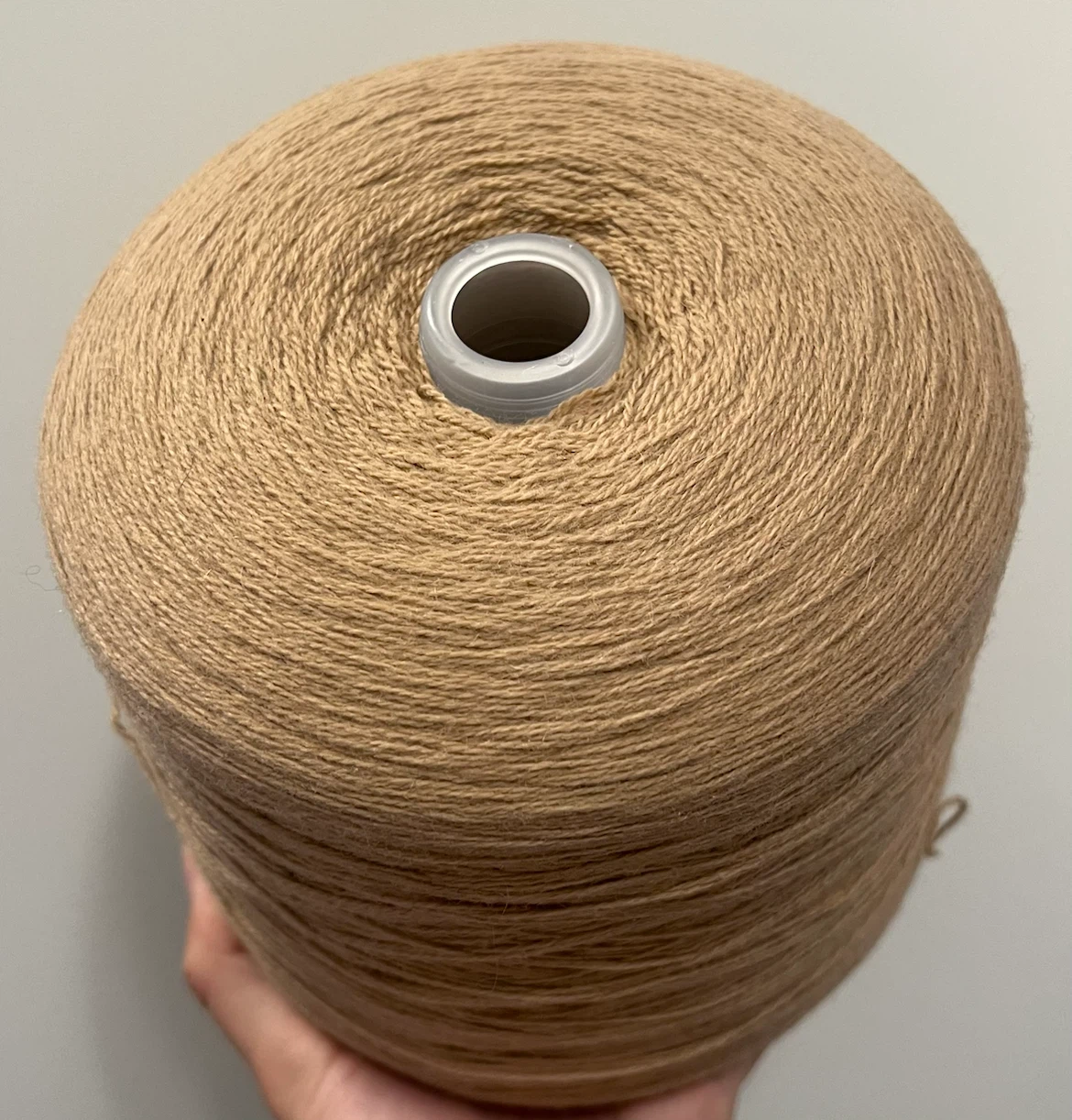 UPW 100% Soft Lambswool Cone Yarn | Light Camel | 895 g