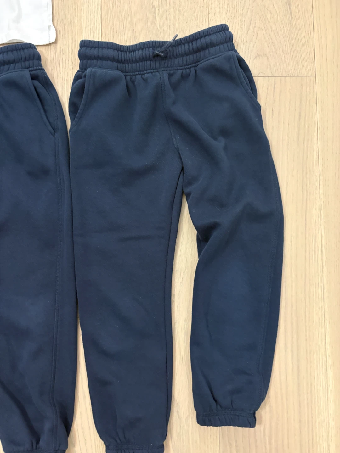 School uniform bundle - size 6 and 6/7 - photo 2