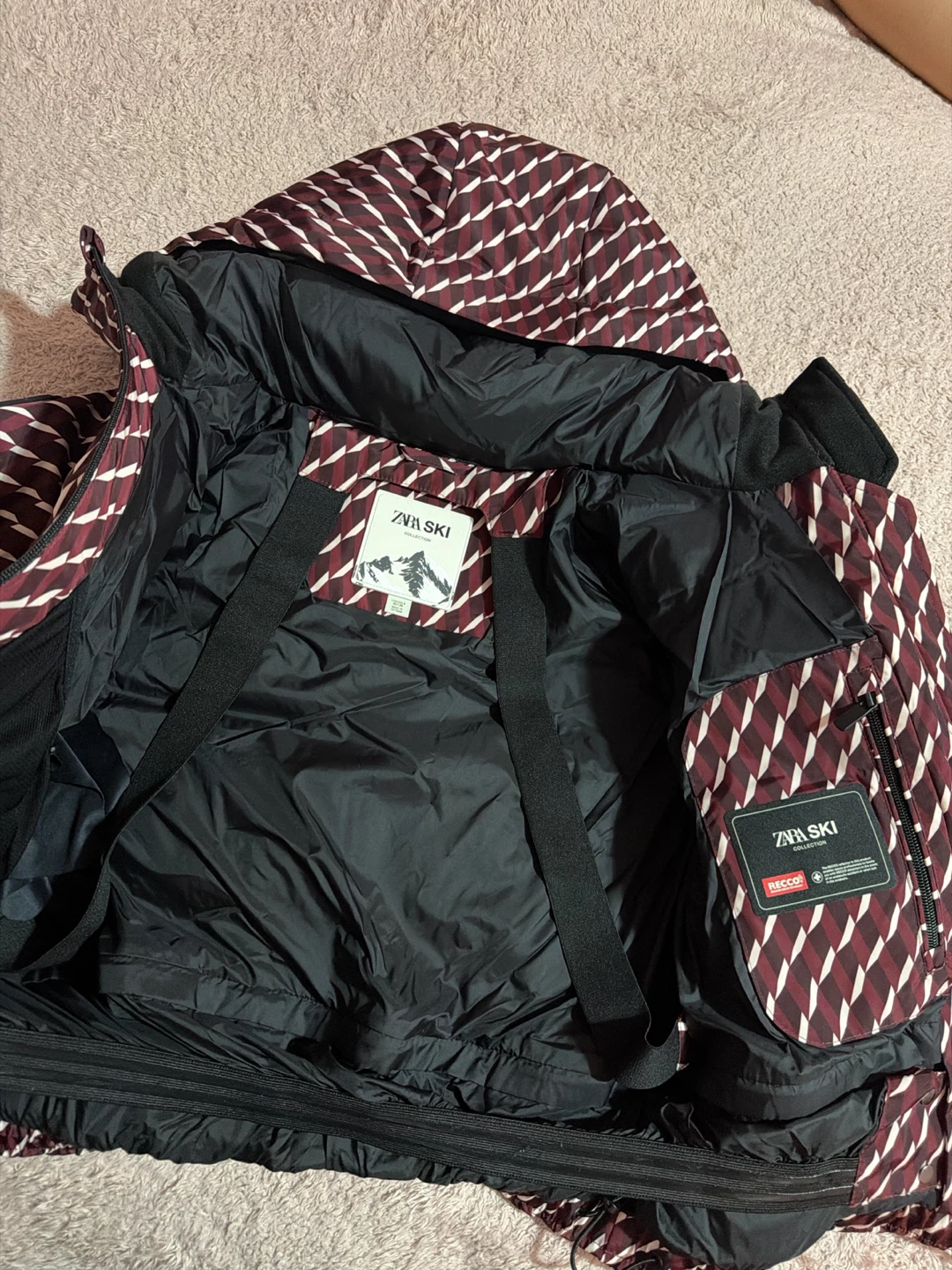 Never worn! Women's Zara Ski Puffer Jacket (S) - photo 2