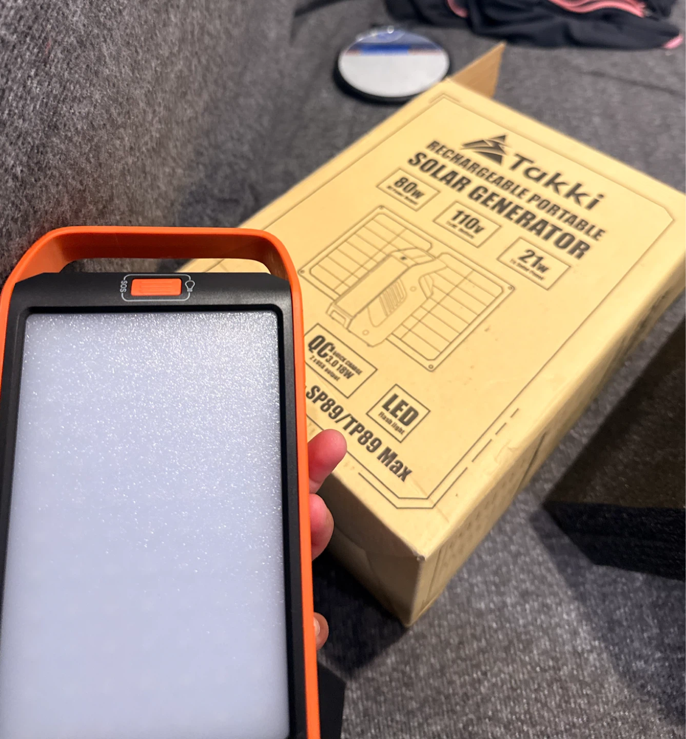 Takki Rechargeable Portable Solar Generator SP89/TP89 Max